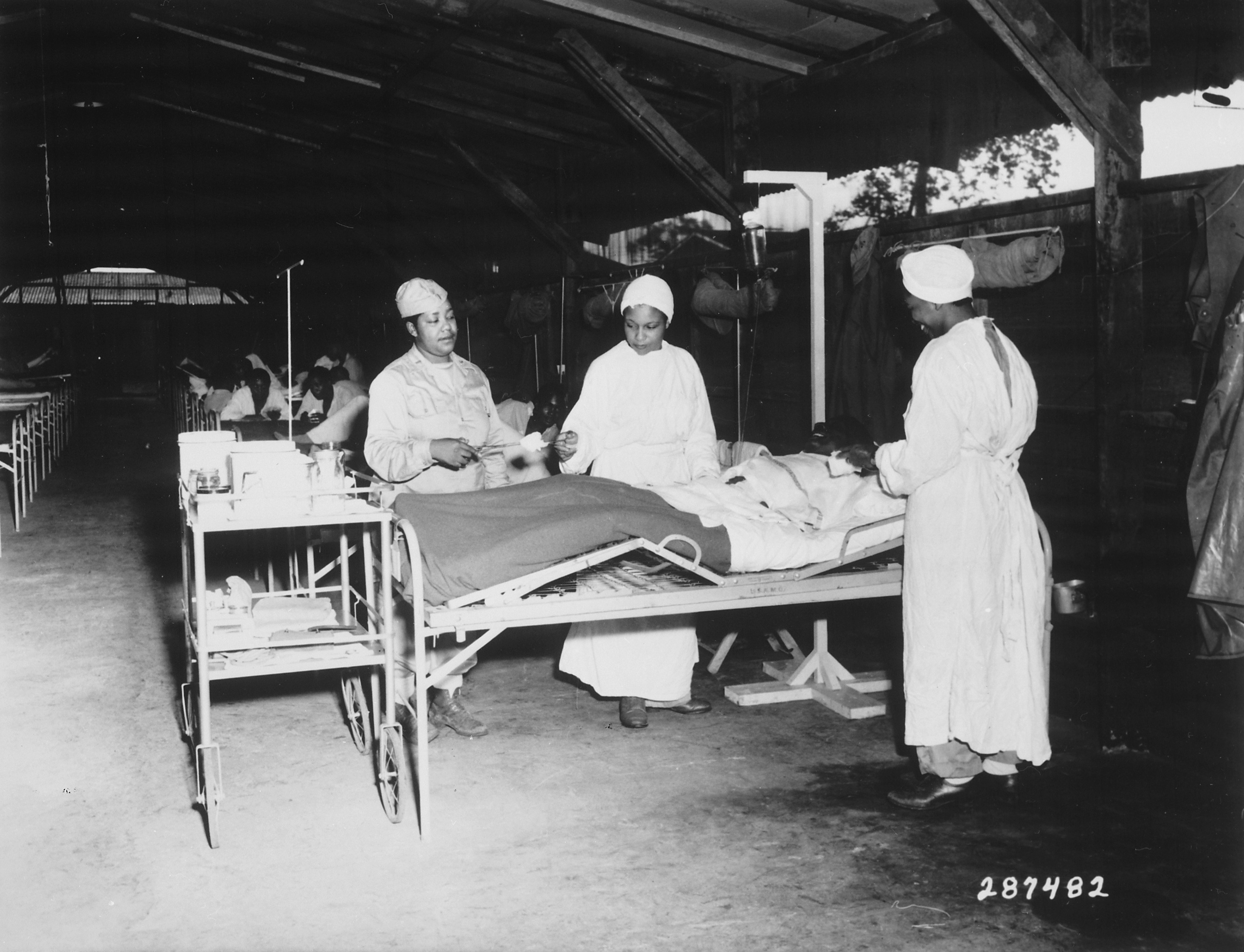 Army Nurses in New Guinea Surgical Ward