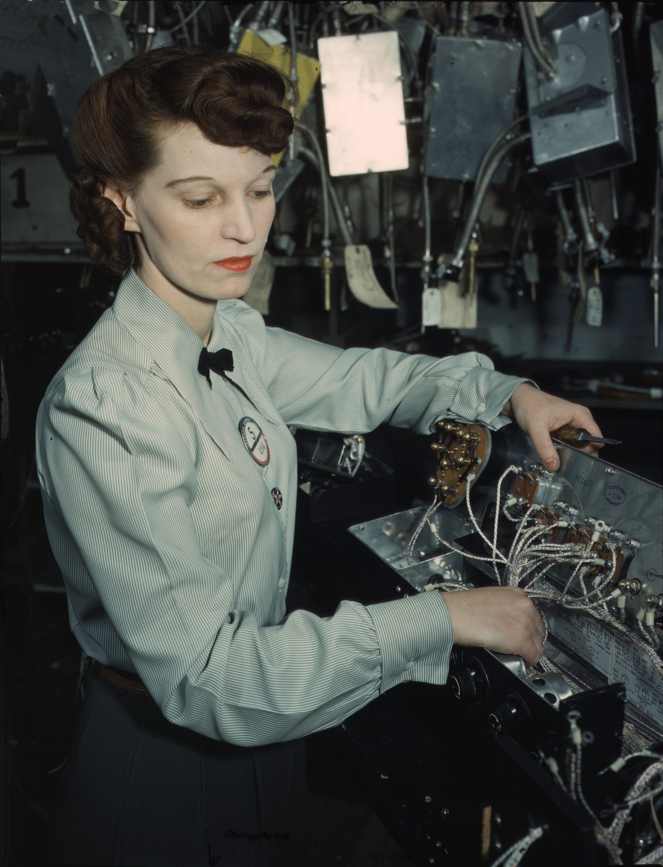 Electronics Technician at Goodyear Aircraft