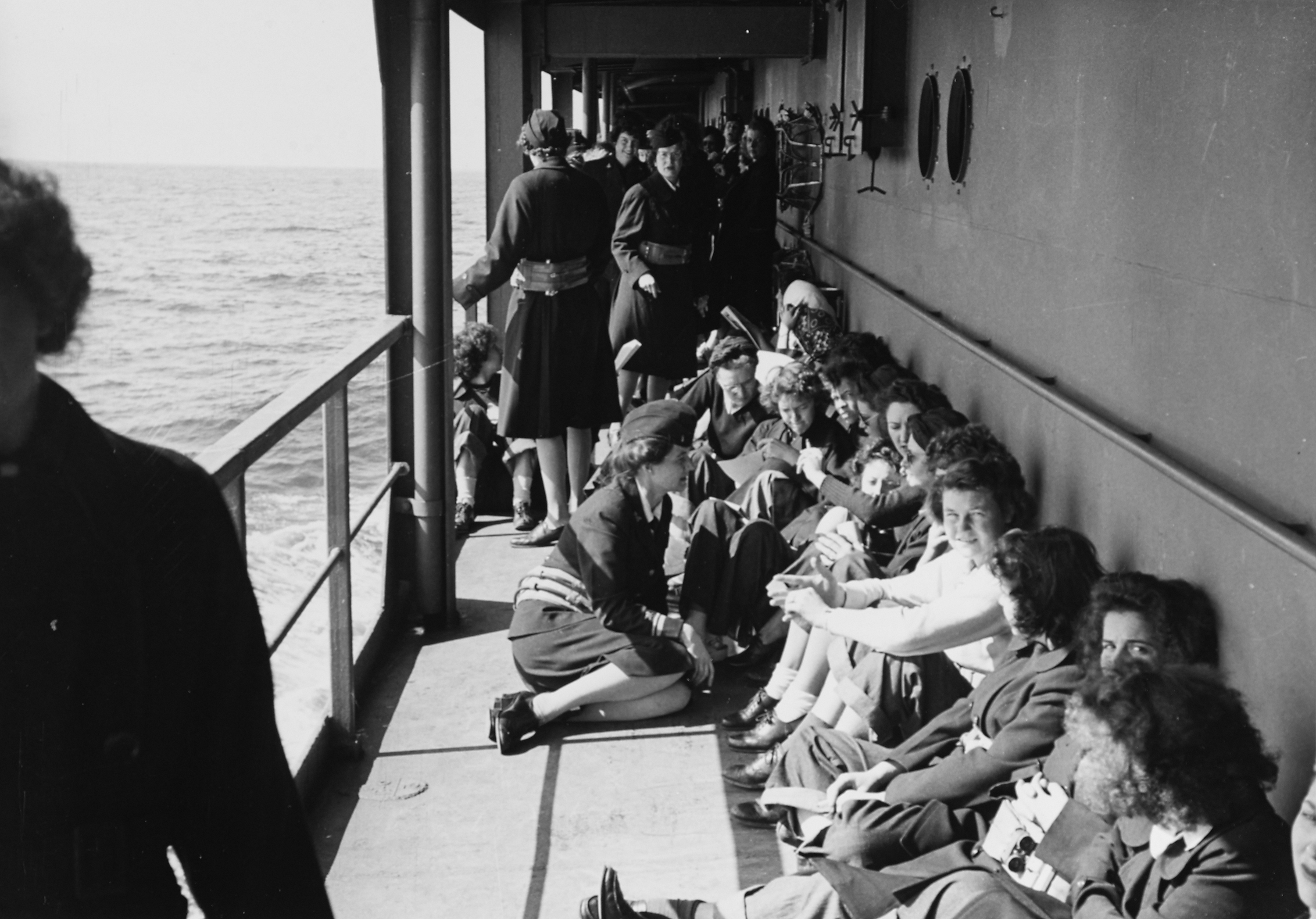 WAVES Bound for Pearl Harbor, Hawaii