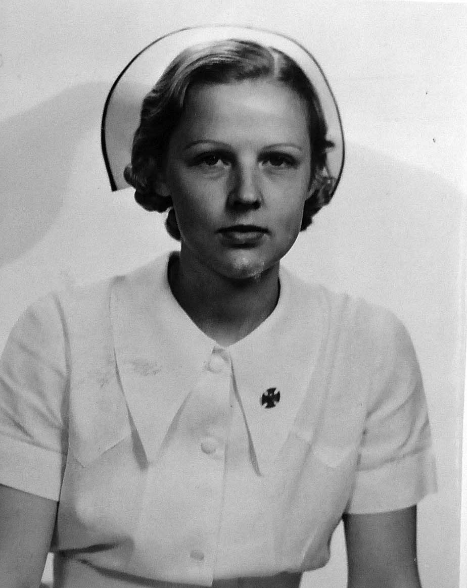 WWII Navy Nurse LT(JG) Dorothy Still