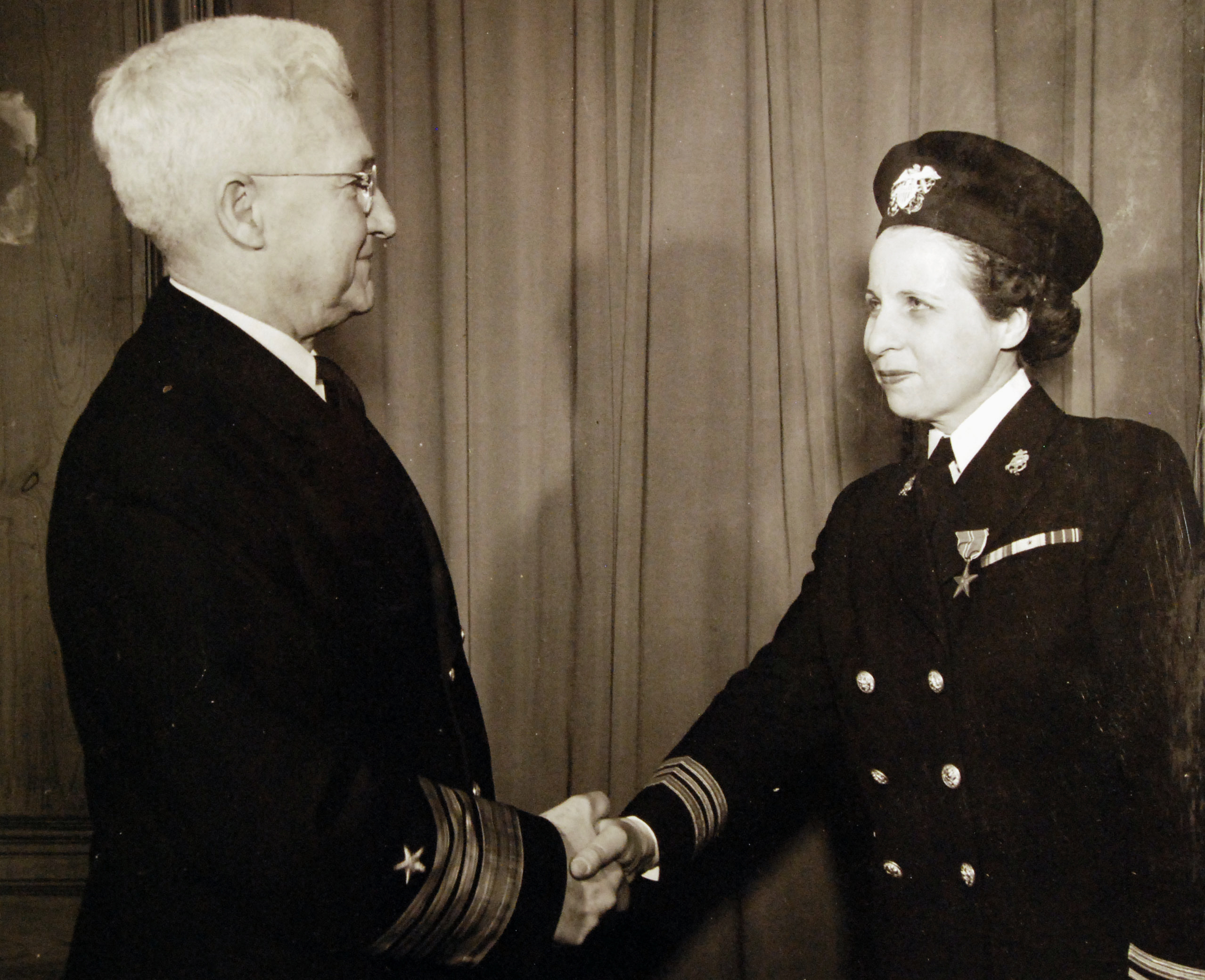 LCDR Mary M. Neck Receives Bronze Star Award