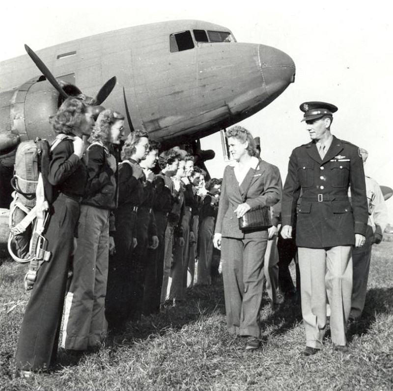 Jacqueline Cochran Inspects WASP Trainees